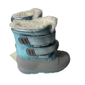 Cat & Jack Girls Blue Snow Boots Faux Fur Size 10 Toddlers
